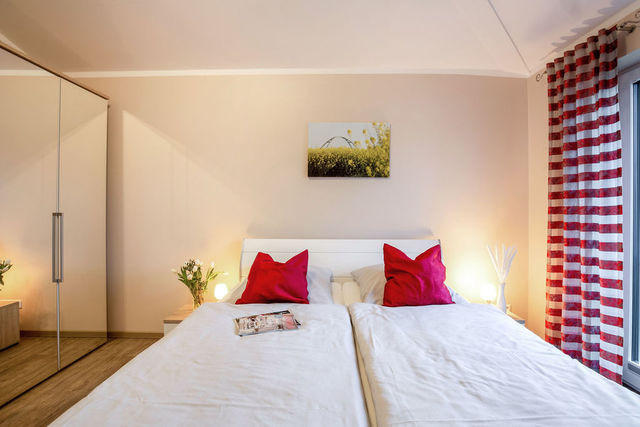 Ferienhaus in Fehmarn OT Klausdorf - "Ferienbauernhof Lafrenz" - Wellness - Ferienhaus K&uuml;stenwind - Bild 12