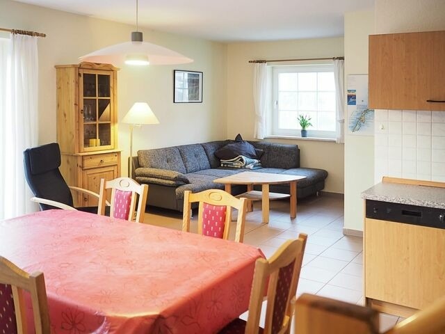 Ferienhaus in Prerow - "Strandkorb" (DHH9) - Bild 3