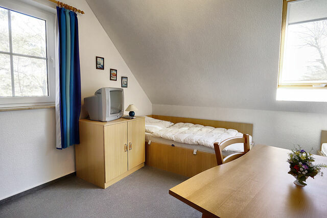 Ferienhaus in Zingst - Am Deich 01-Haus mit Strandkorb - Bild 8