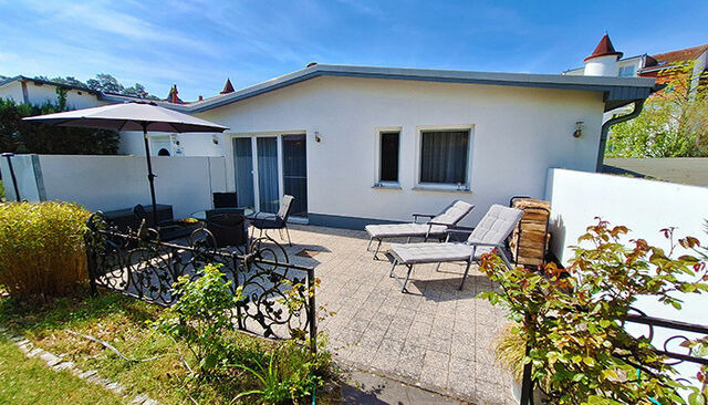 Ferienwohnung in Heringsdorf - Brinkmannhaus Anna Whg 1 - fein und praktisch - fast am Strand, Terrasse, Grill - Bild 10