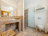 Ferienhaus in Garz - Familienferienhaus R&uuml;genbrise - Gemeinsames Urlauben mit Steg und Boot auf R&uuml;gen - alles inklusive und 5 B&auml;der - Bild 9